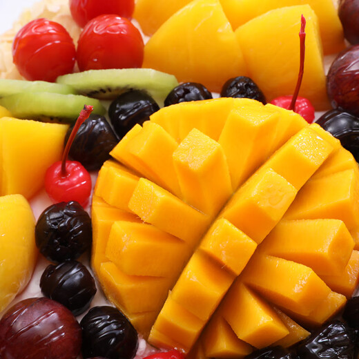 Happy Birthday Fruit Birthday Cake Strawberries for Girlfriends, Parents, Children, Wife, Freshly Customized Birthday Blessings Made in the Same City, Delivered on the Same Day, Popular Fruit Style (Highly Recommended by the Store) 6 Inch (About 1-3 People)