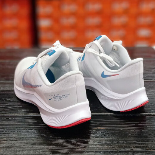 耐克（NIKE）男鞋夏季Quest 4飞线网面跑步鞋减震透气轻便休闲鞋运动鞋子 DA1105-101白色蓝红 45