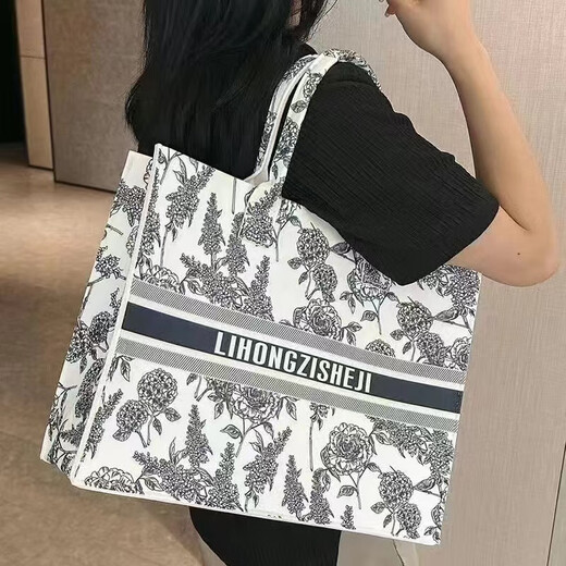 Chinese style oil painting felt tote bag new handbag high-end large capacity printed commuter shopping bag ink painting large bag 40*30*12