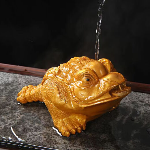 Golden toad tea pet ornaments can raise color-changing tea accessories, tea table, tea tray, tea ceremony, golden toad to attract wealth, tea table toad