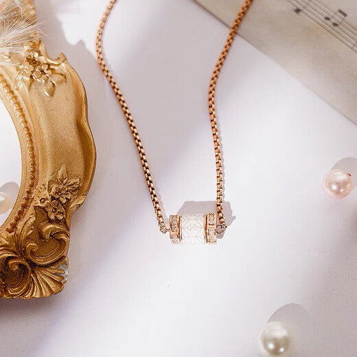 Emporio Armani Armani necklace, fashionable beaded transfer beads, small waist, birthday gift for girlfriend EGS2828221