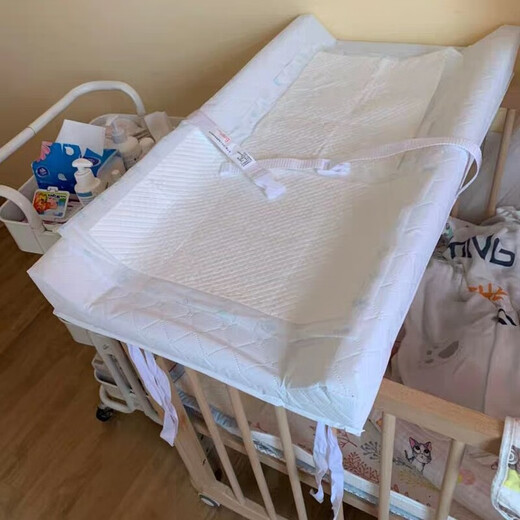 馍彭婴儿换尿布操作台洗外罩抚触按摩洗外罩可拆布罩母婴馆可订制 长颈鹿布套80/45