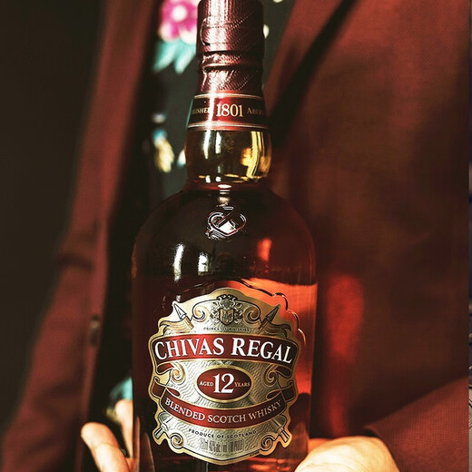 芝华士（Chivas Regal）进口洋酒 英国12年 苏格兰 调和 调配型 威士忌  40%vol 单瓶1000ml