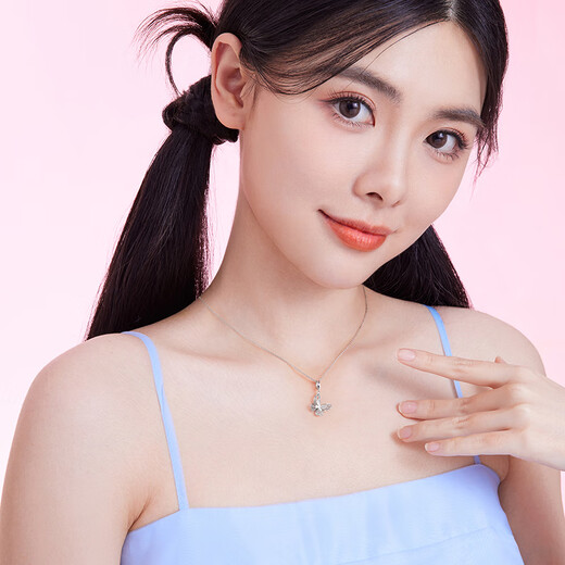 Saturday Fortune PT950 platinum pendant for women, fashionable colorful butterfly hollow pendant for girlfriend 1.54g