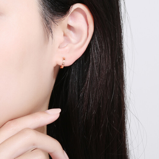 Saturday Fortune (ZLF) 18K gold earrings interlocking series earrings for women rose gold colored gold plain K gold small earrings yellow