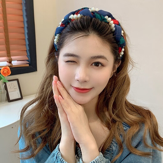 Beautiful Princess Korean version of high-end retro pearl twist headband, feminine wide-border non-slip toothed hairpin headband, high-end headwear 1# pearl twist red