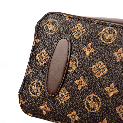 Kangaroo Kara brand genuine leather bag for women 2025 new style stylish handbag for mother on Mother's Day, fashionable middle-aged crossbody bag, brown (gift box + hand bag, card bag and silk scarf)