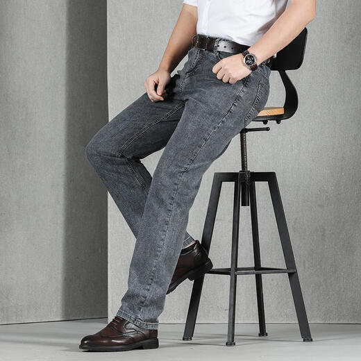 Zovinson Spring- und Herbst-Herren-Guangzhou Xintang-Jeans losen geraden Rauchgrau-Kleidung mittlerer Alters mittlerer Alters mit mittlerer Taille 983 Grau [dicker Stil] 31 Taillenkreis [2 Fuß 4]