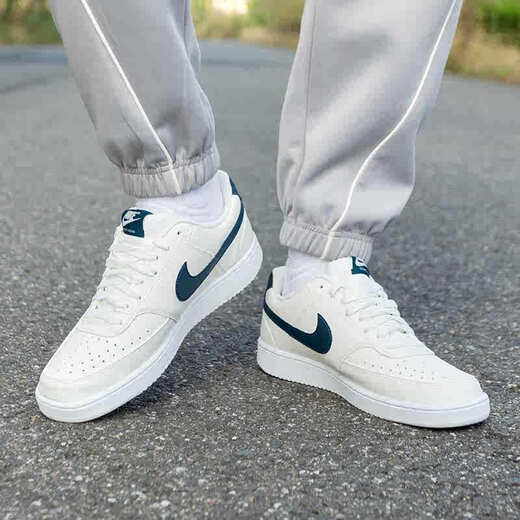 Nike (Nike) Herrenschuhe 2025 NEUER SOMMER SOURT CLASS SPLICE SING Air Force One Low-Top Sports Casual Shoes HQ4867-101 Segel weiße Ordnance Deep Sea Blue 41