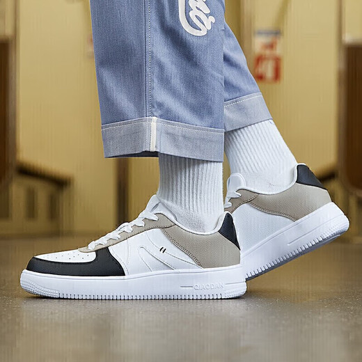 Jordan men's shoes versatile low-top leather-face autumn and winter board shoes thick sole height-enhancing casual white shoes sports shoes
