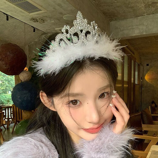 Birthday crown tiara girls hairband female feather rhinestone crown tiara party eighteen year old coming of age ceremony princess J silver feather rhinestone crown