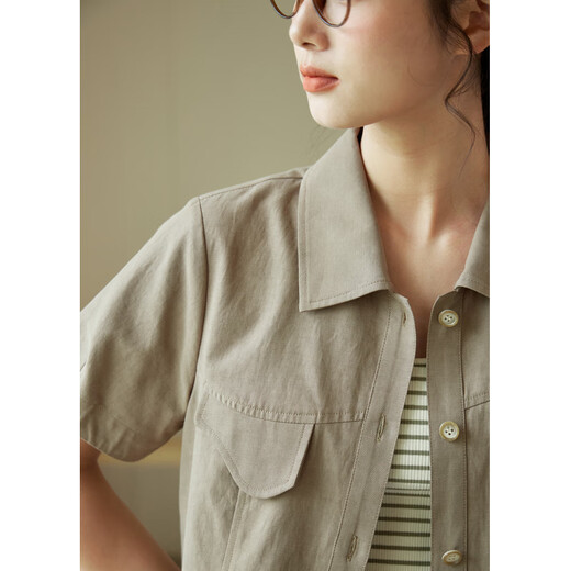 Zihan (ZIHAN) Zihan short top pleated skirt suit women's summer striped vest shirt skirt three-piece set khaki green XS