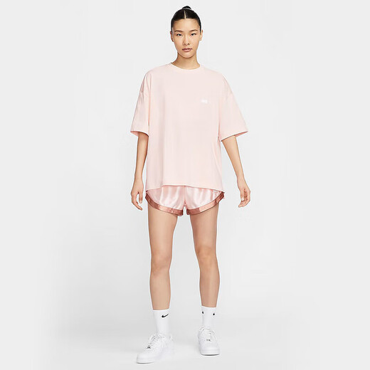 Nike (Nike) Top 25 à manches courtes 25 NOUVELLES NOUVELLES CONSTUSSIONS CONSTUSSIONNESSURES À MANDE COURD ROUNE COUP TRIGHT T-shirt Running Fv0942-838 / T-shirt en poudre légère / coton M (160 / 84A)