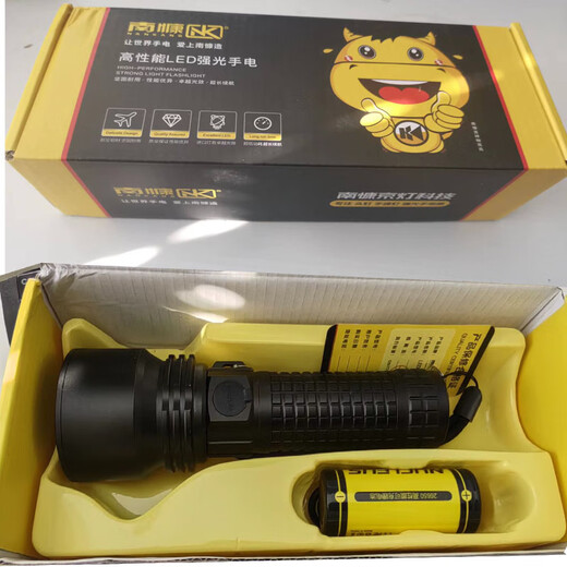 Lampe de poche forte de Predator NK-9207 Hammer de sécurité Tactique de prise de vue à longue portée super lumineux Lumières LED rechargeables à la maison Utiliser l'autodéfense et étanche