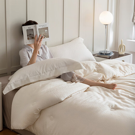 Snowman High-end Bean Emperor Class A 55% Li Guanqi Soybean Fiber Summer Quilt Core Spring and Autumn Quilt Thickened Winter Quilt All Seasons A Class Bean Emperor Li Guanqi Soybean Quilt Winter Quilt 200*230cm About 7.2 Jin Jin is equal to 0.5 kg Snowman High-end Bean Emperor Class A 55% Li Guanqi Soybean Fiber Summer Quilt Core Spring and Autumn Quilt Thickened Winter Quilt All Seasons A Class Bean Emperor Li Guanqi Soybean Quilt Winter Quilt 200*230cm About 7.2 Jin Jin is equal to 0.5 kg