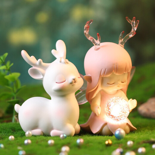 Enchanting cat and deer night lamp desktop decoration girl birthday gift girl high-end feeling to give girlfriend practical gift [yellow] Yilu You night lamp - gift box gift for girls romantic surprise gift