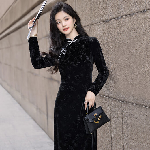Sibaishe new Chinese style dress 2025 autumn new women's national style buckle embossed back slit cheongsam