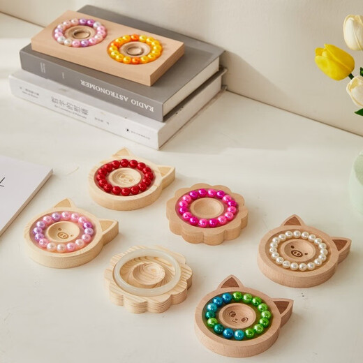 Pei Nanwei jewelry bracelet storage display plate text play stall live broadcast bracelet display bracelet jewelry tray shooting props round display plate pine wood