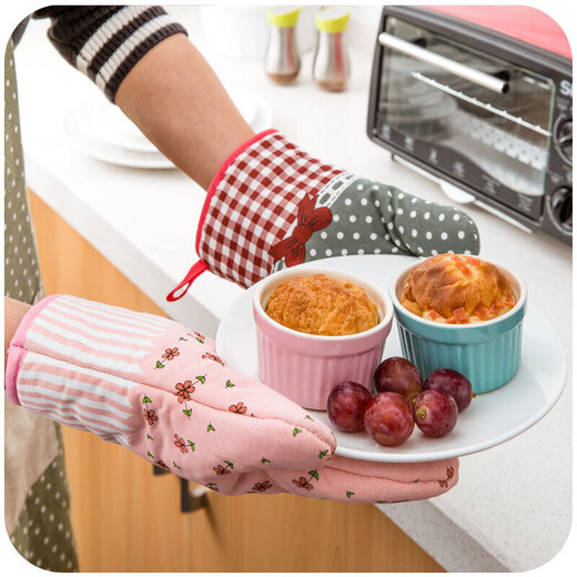 Feizhichu Thickened Anti-scalding Gloves Insulated Oven Gloves Microwave Oven Kitchen Baking Heat-Resistant High Temperature Household Gloves Bow Tie Gloves 2 Pack