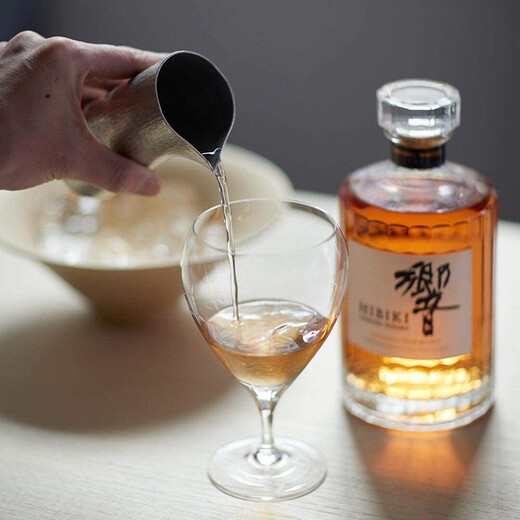 Hibiki japonés whisky mezclado 700ml 43 grados botella de desnudos de vino importado