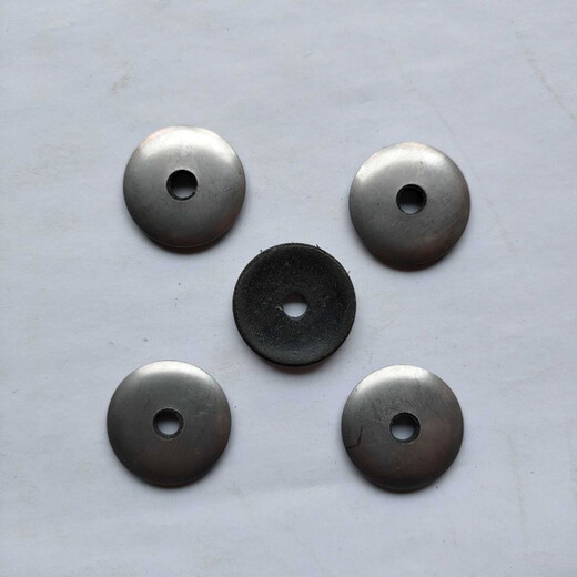 Yuruo explosion-proof screw 304 stainless steel traction noose explosion-proof bolt explosion-proof wall explosion-proof nail leakage noose pull explosion-proof bolt 5.5*32 (20 pieces)