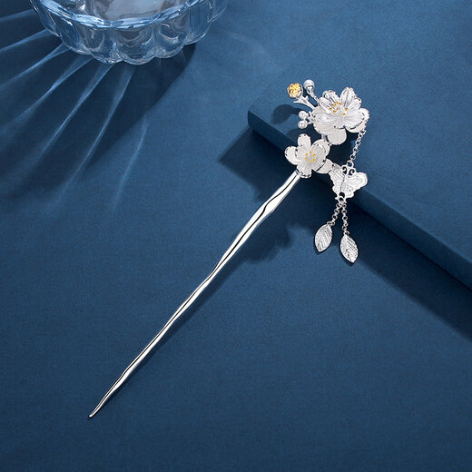 Crystal hairpin, ancient style hairpin, new Chinese style hairpin, birthday gift for girls, high-end niche practical for girls, F354 plum blossom tassel, ancient style hairpin