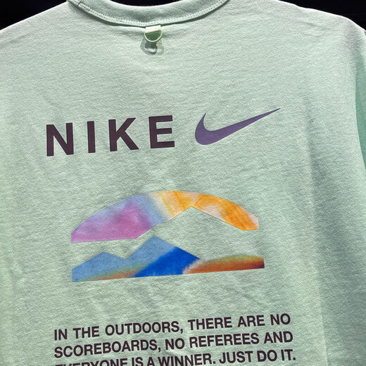 Nike kurzärmeligte T-Shirt Herren Sommer New Sportswear Modetrend gedruckt runden Hals halbärmeliges Hemd Casual Top HF6172-376/Green Cotton M.