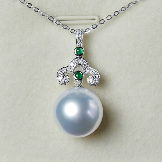 Mohs South Sea white bead pendant, seawater pearl, perfect round, flawless, extremely bright quality, 18K gold set with diamond, emerald, lucky emerald, Australian white pendant, customized white bead pendant 15-16mm