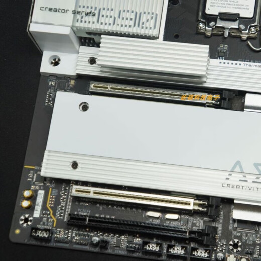 Gigabyte UD super durable office motherboard GAMING X Demon Eagle Eagle 12th generation Z690 UD AX D4