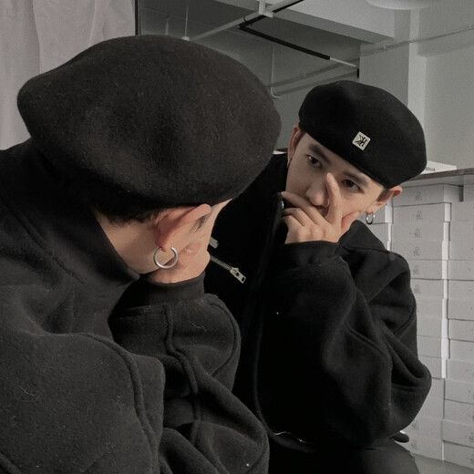 Mu Jinfan Decoration New Outdoor Versatile Woolen Beret Men's Autumn and Winter Fashion Versatile Black Backward Wearing Progress Hat Men's KK Black One Size