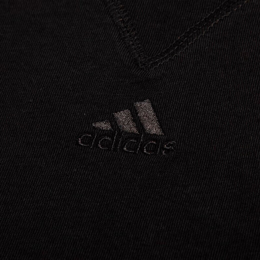 Adidas Kurzärärmelte Männerkleidung 2025 Herbst, Winter und Winter Neues Fitness Training Sportbekleidung komfortable atmungsaktive, lässige runde Hals T-Shirt IC9793 L
