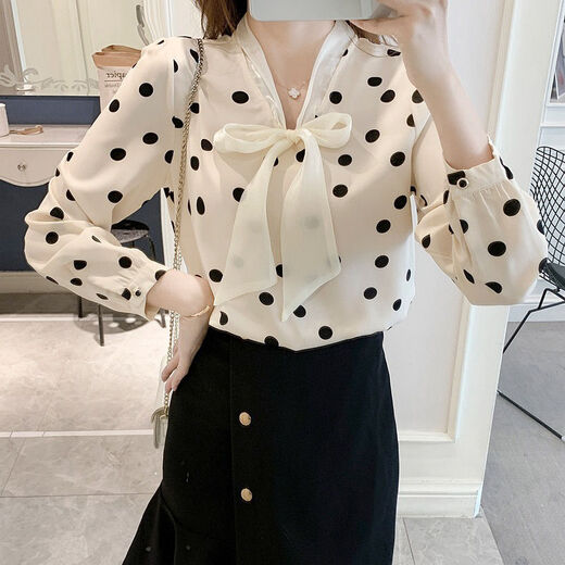 Changluzhu Knut Elgvin Leichte Luxus Innere Wear Polka Dot Chiffon -Hemd für Frauen Herbst Neues koreanisches Stil modische Schlankung Bow Aprikosenfarbe 9738# One Size