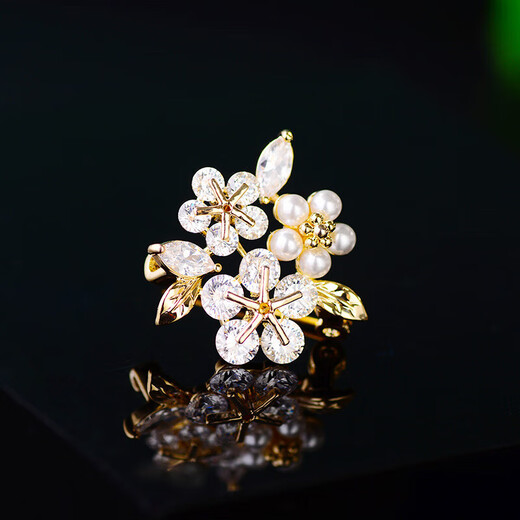 Crystal brooch for women, high-end butterfly corsage, luxury coat, suit collar pin, anti-exposure buckle badge, Chinese style butterfly love flower brooch set TY150
