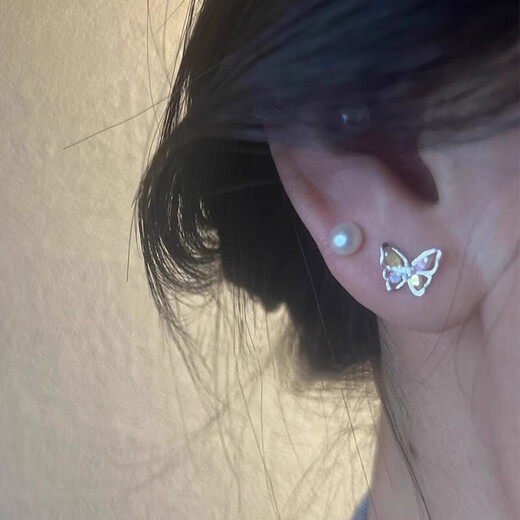 Juvia Pure Silver 999 Pure Silver Butterfly Earrings Women's Ear Bone Nails Premium Earrings Exquisite and Small for Ear Holes and Not Easy to Allergy Butterfly Earrings Pure Silver 999 One Pair