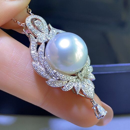 Mohs Luxury Australian White Pearl Pendant Perfect Round Extremely Bright White Seawater Necklace 18K Diamond Water Drop Pendant Customized 12-13mm