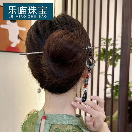 LEMIAO New Chinese style crescent moon water drop pendant hairpin for women exquisite ancient style tassel hairpin Hanfu headdress X489 moon water drop hairpin