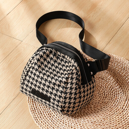 Cool Kangaroo Brand Bag 2025 Nouveau sac de coquille de noix d'été pour femmes Sac à toile tendance à la mode et polyvalente sac à bandoulière à une épaule Bag Black [Houndstooth]