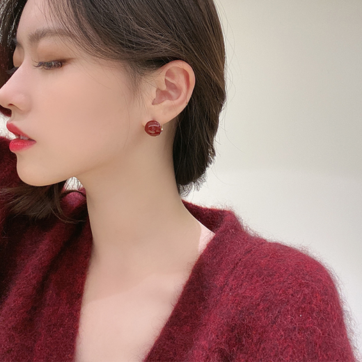 Idel 2025 New Year Style Red Bean Geometric Earrings for Women Korean Style Versatile Earrings Earrings Birthday Gifts for Best Friends Red Bean Earrings E0085