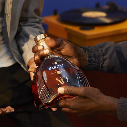 马爹利 （Martell） XO 干邑白兰地 洋酒  法国进口 送礼佳选 XO 350mL 1瓶 +礼袋冰酒石