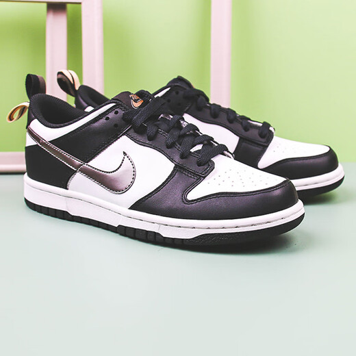 耐克（NIKE）板鞋女鞋2025新款夏季Dunk Low低帮轻便运动鞋时尚透气休闲鞋 DH9764-001黑白小熊猫金银勾 37.5