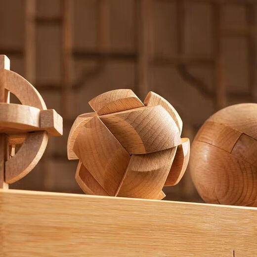 Liuxia Luban Lock 10-15 Jahre altes Set von Kongming-Lock-Buche-Leichen- und Zapfenentwicklung intellektuelles Spielzeug pädagogischer Kinder und Studenten [High-End-Geschenk] Holzbox D.
