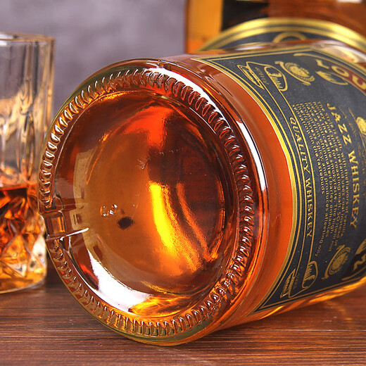 Louis mardini (Louie mardini) foreign wine whiskey jazz 40 degree spirits special-shaped large belly bottles Coke barrel base wine Domestic strong liquor Jazz whiskey 700ml single pack