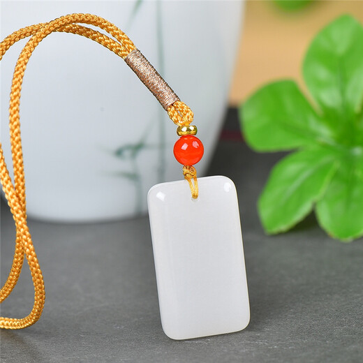 Huwei Jewelry Selection Daily Leaks Huwei Gold Silk Jade Pendant Peace Pendant for Men and Women Recommended Gifts 520 Gifts