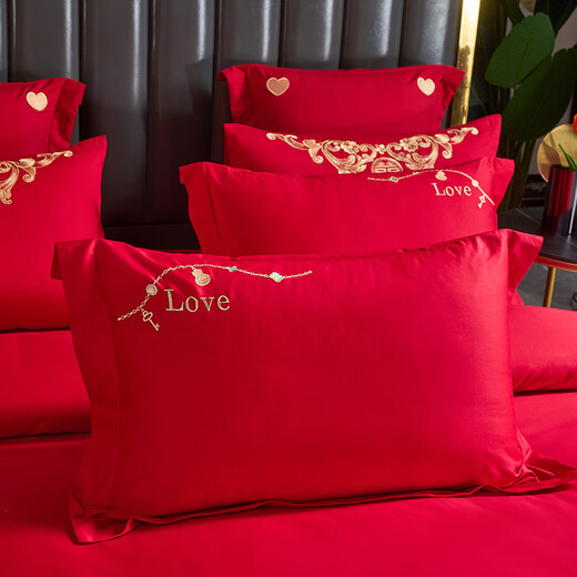 Wedding four-piece set, wedding bedding, embroidered quilt cover, brushed set, red wedding Chinese-style eight-piece quilt set, romantic accompanying 1.5-1.8m bed sheet eight-piece set