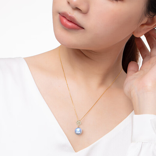 Yage 18K gold Australian white pearl pendant single perfect round ocean seawater white pearl pearl necklace women's clavicle chain yellow 18K gold