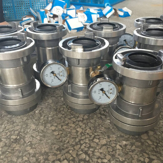 Suitable for customizing 65 pressure measuring DC fire water nozzle head with pressure gauge and switch fire hydrant cover test 65 pressure measuring switch water gun