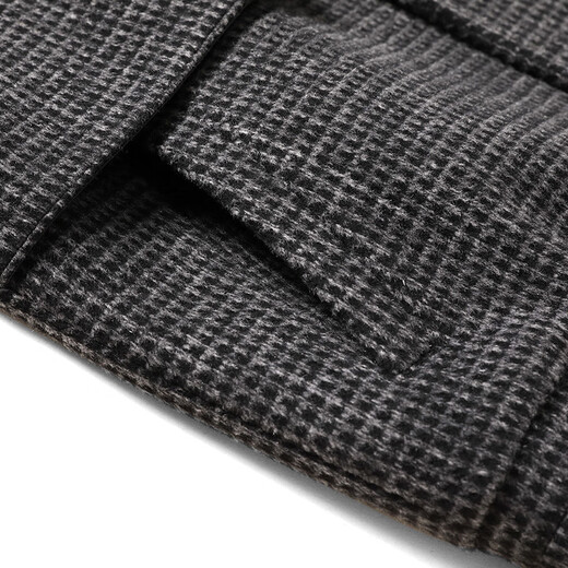 Sept vestes de loup collier masculin collier veste en laine d'hiver pour hommes en noir et blanc petit plaid en laine de vent de vent.