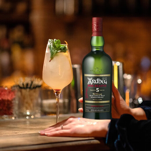 雅柏（Ardbeg）5年 阿贝小怪兽 苏格兰艾雷岛威士忌 700ml 47.4度 进口洋酒