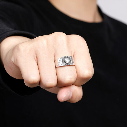 Yuan Shengfu's new PT950 square imitation diamond platinum ring, fashionable men's platinum ring, adjustable promotion, 13.23 grams