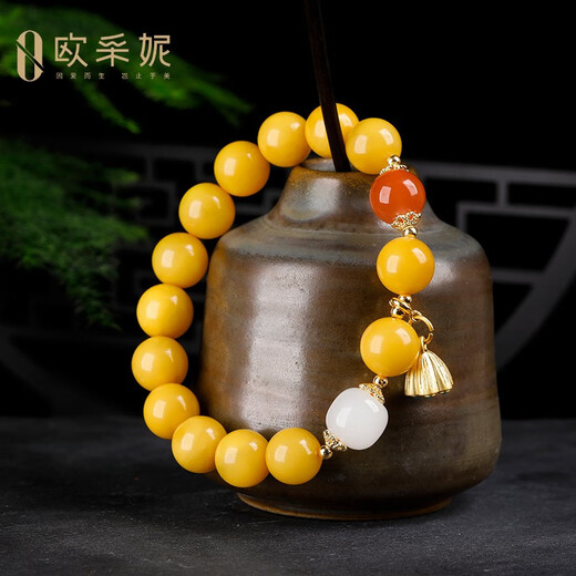 Ouchini Beeswax Bracelet Natural Amber Old Beeswax White Jade Bucket Beads Old Type Pearl Southern Red Round Beads Original DIY Duobao Bracelet A4215 Small Lotus Pendant Duobao Bracelet